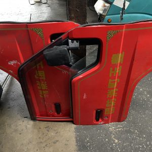 Toyota Dyna LH80 Door