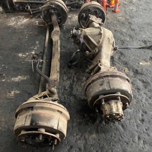 Isuzu NPR71 3 Ton Front Rear Axle 6 Hole