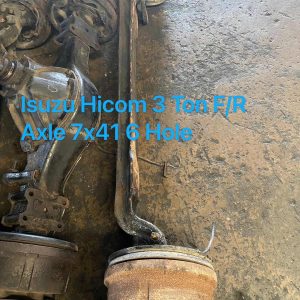 Isuzu NPR71  Road King 3 Ton Axle 7×41