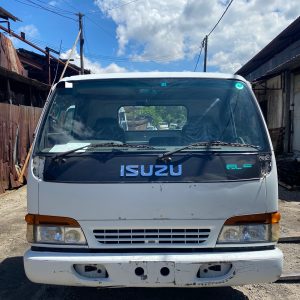 Isuzu NPR72 3 Ton 4HG1 6 Speed Cabin Half Cut