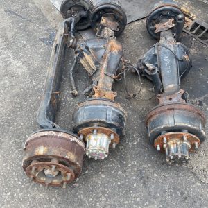 Isuzu NPR70 Road King 3 Ton Front Rear Axle 6 Hole