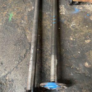 Isuzu NPR75 Pro 3 Ton Rear Axle Shaft 20 Teeth