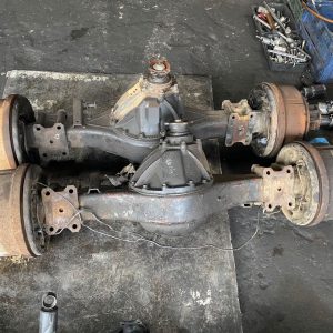 Isuzu NPR71 Road King 3 Ton Rear Axle 6 Hole 7×43