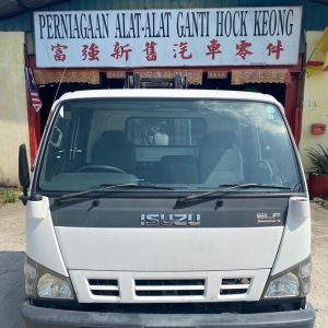 Isuzu NPR81 3 Ton Cabin