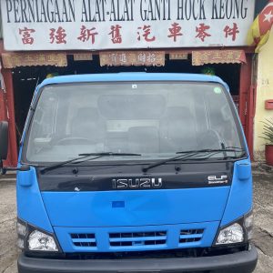 Isuzu NPR81 N Series 3 Ton Cabin