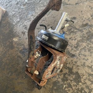 Hino 300 WU410 3 Ton Clutch Pump Booster