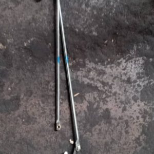 Isuzu NPR59 3 Ton Wiper Link