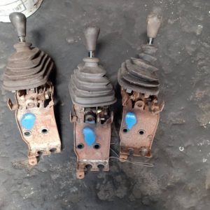 Toyota Dyna BU102 Gear Level Bracket