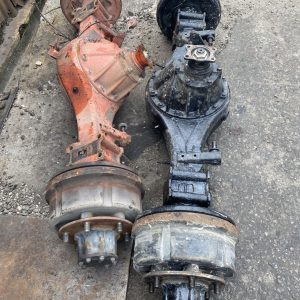 Isuzu NPR85 Pro 3 Ton Rear Axle 6 Nut Model