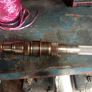 Isuzu NHR Hicom 4JB1 Gear Box Main Shaft
