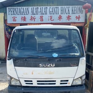 Isuzu N Series NPR81 3 Ton Cabin