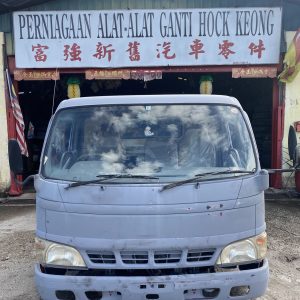 Hino 300 WU410 3 Ton Cabin