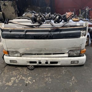 Nissan YU41 3 Ton Nose Cut Panel