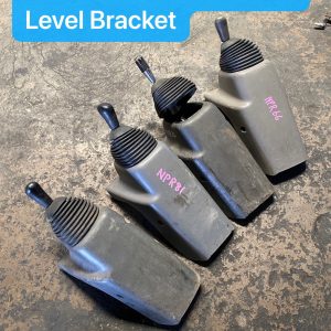 Isuzu NPR71 3 Ton Gear Level Bracket