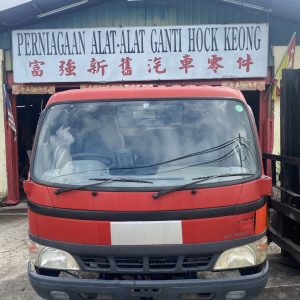 Hino 300 XZU420 3 Ton Cabin Half Cut