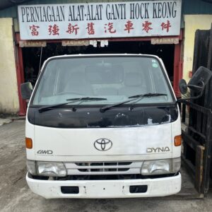 Toyota Dyna LY152 5L 4wd Manual Half Cut Cabin