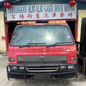 Daihatsu DV116 3 Ton 14B Half Cut Cabin