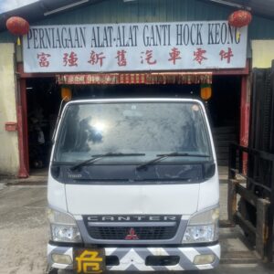 Mitsubishi Canter FE71 1 Ton Cabin