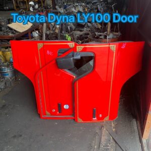 Toyota Dyna LY100 Door