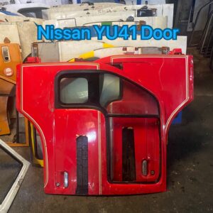 Nissan YU41 3 Ton Door