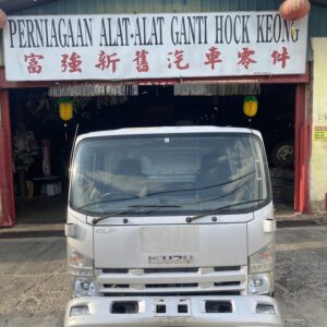 Isuzu NPR85 Pro 3 Ton Cabin Half Cut