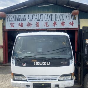 Isuzu Hicom NPR71 4HG1 Turbo Half Cut Cabin