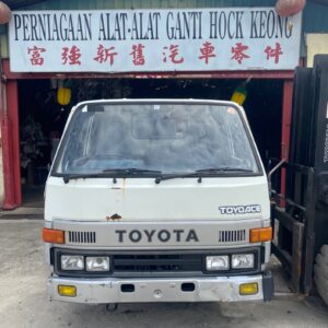 Toyota Dyna LY61 1 Ton 3L Half Cut Cabin