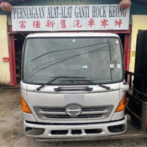Hino 500 Validus 4 Ton Cabin