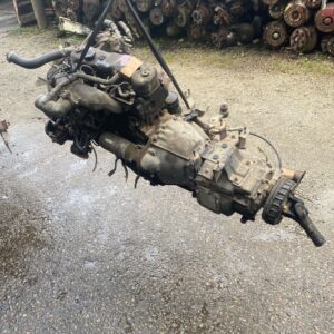 Isuzu NHR 4JA1 Engine Gear Box