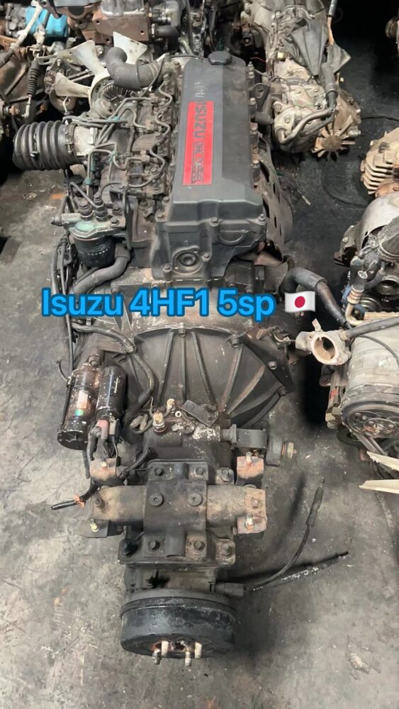 Isuzu 4HF1 Engine Gear Box