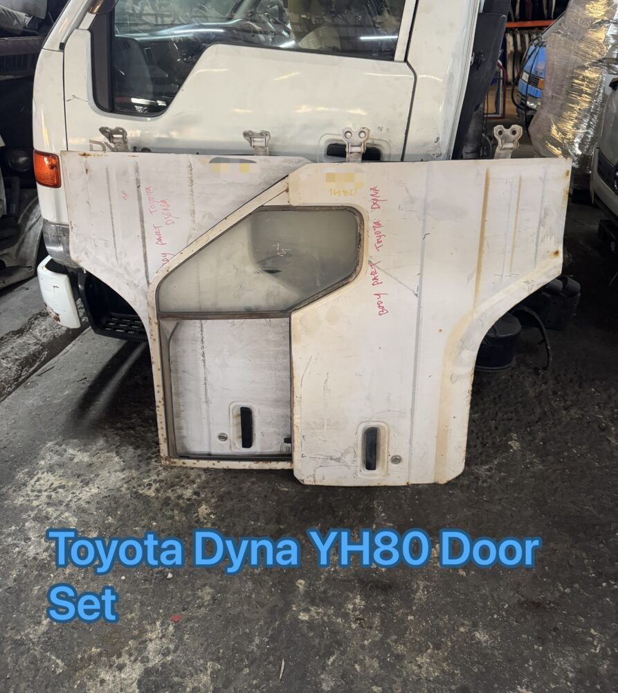 Toyota Dyna LH80 Door Set