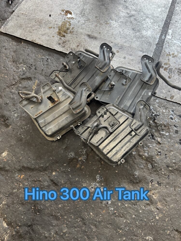 Hino 300 Dutro Air Tank