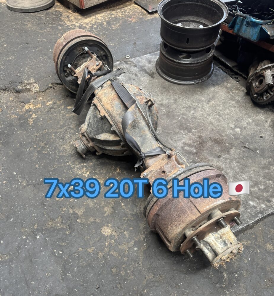 Isuzu Road King 3 Ton Rear Axle 7.39 6 Hole