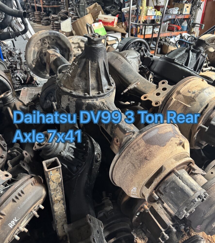 Daihatsu Delta DV99 3 Ton Rear Axle 7.41 5 Hole