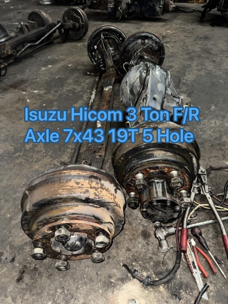 Isuzu Hicom 3 Ton Front Rear Axle 7.43 19T 5 Hole