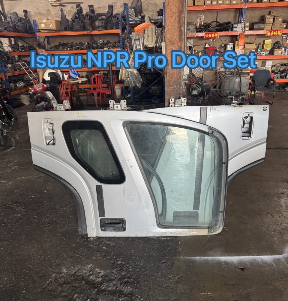 Isuzu NPR85 Pro Door Set