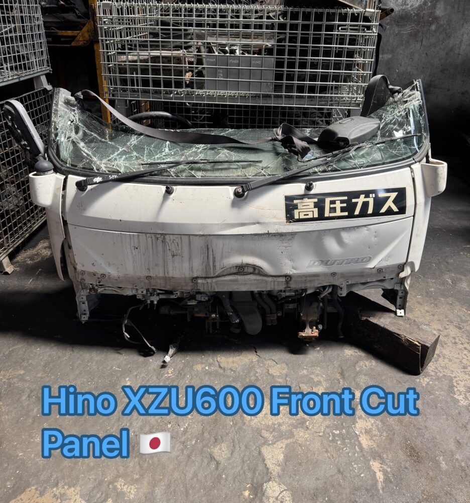 Hino Dutro XZU600 Front Cut Panel