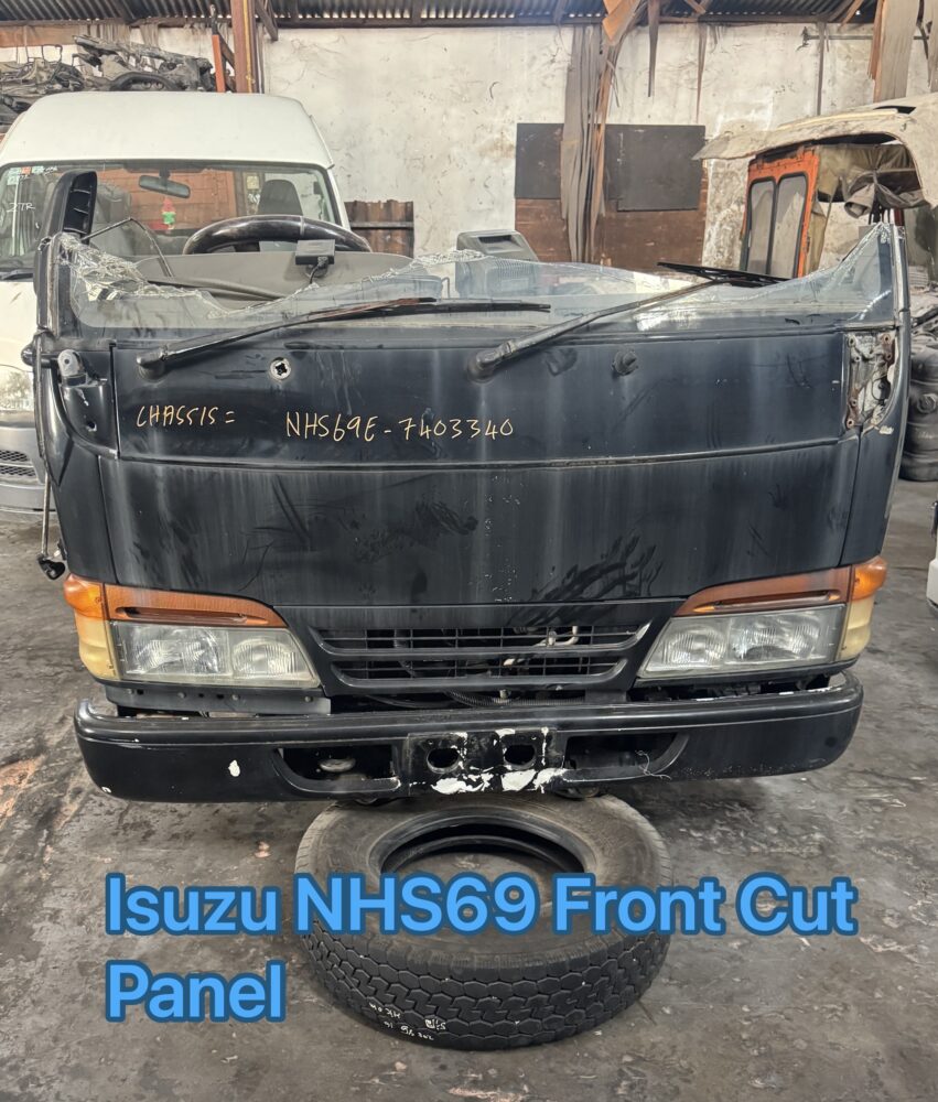 Isuzu ELF NHS69 Front Cut Panel