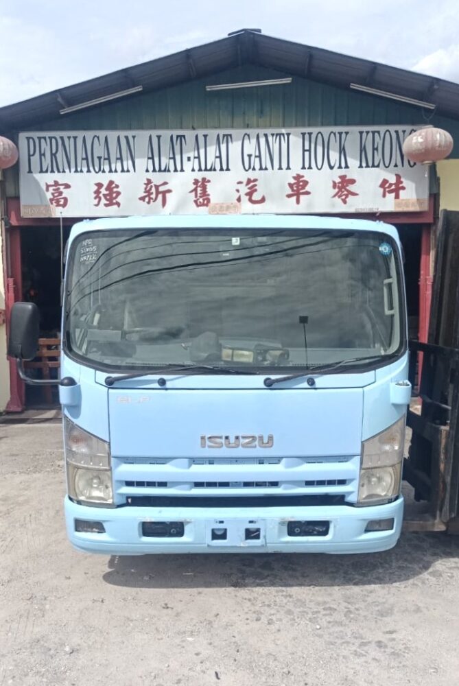 Isuzu NPR75 Pro 3 Ton 4HK1 Turbo Half Cut Cabin