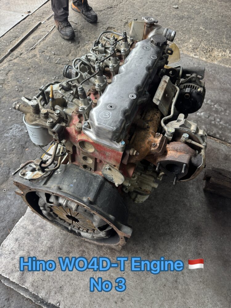 Hino Dutro WO4D Turbo Engine