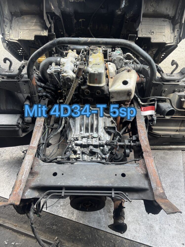 Mitsubishi Canter 4D34 Turbo Engine Gear Box