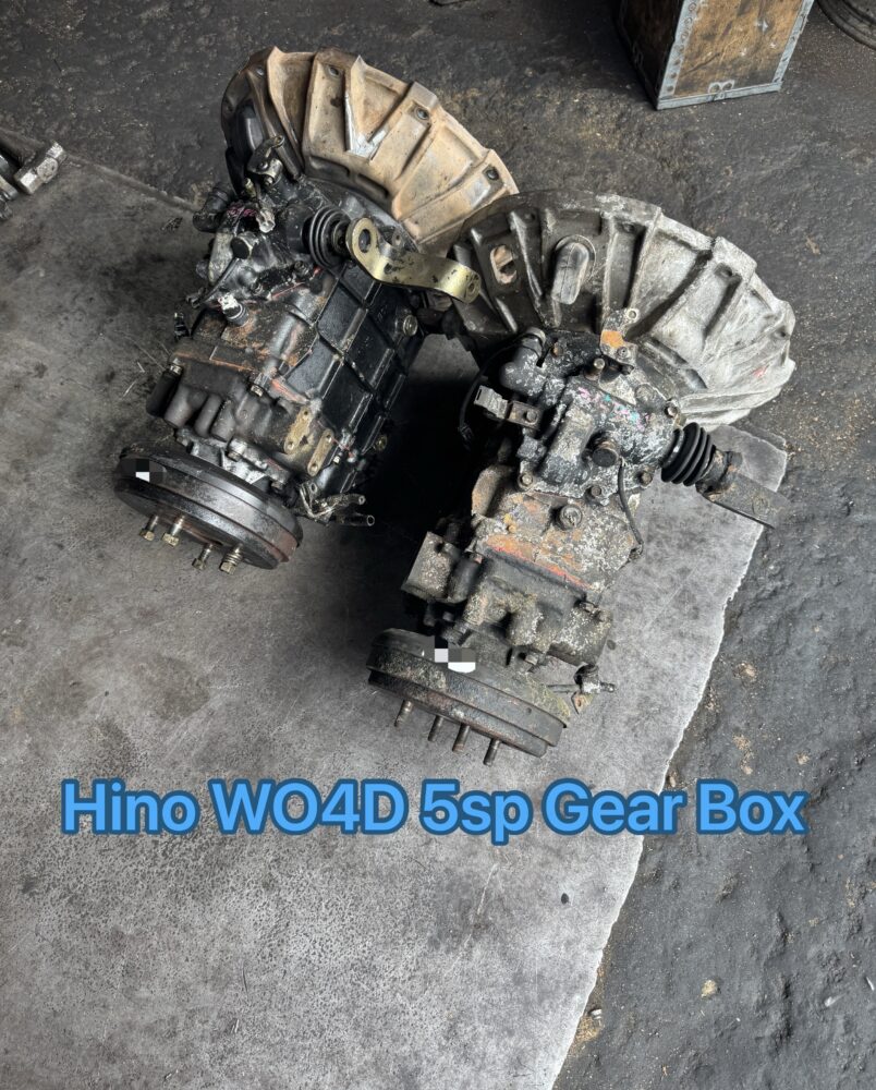 Hino Dutro WO4D 5 Speed Gear Box