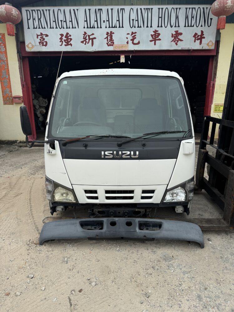 Isuzu N Series NKR81 1 Ton Half Cut Cabin